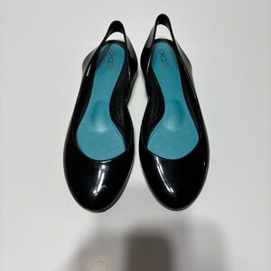 Oka B Black Round Toe Jelly
Flats Size